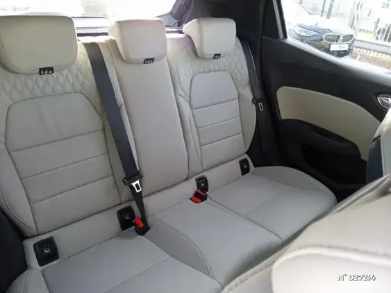 RENAULT CLIO V - voiture d'occasion - Photo 11