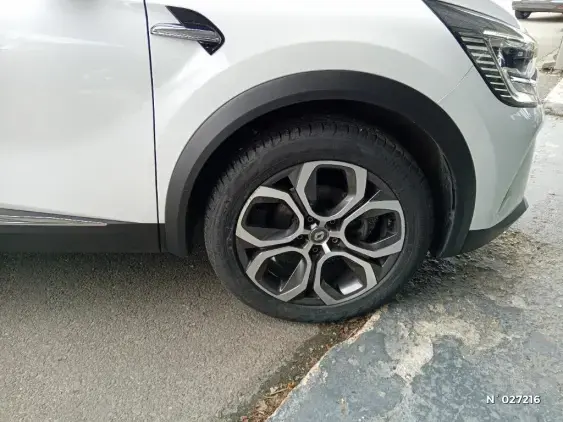 RENAULT CAPTUR II - voiture d'occasion - Photo 8