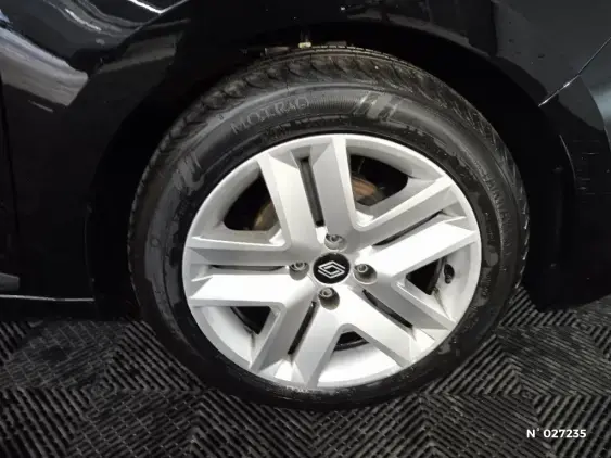 RENAULT CLIO V - voiture d'occasion - Photo 8