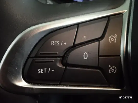 RENAULT CLIO V - voiture d'occasion - Photo 26