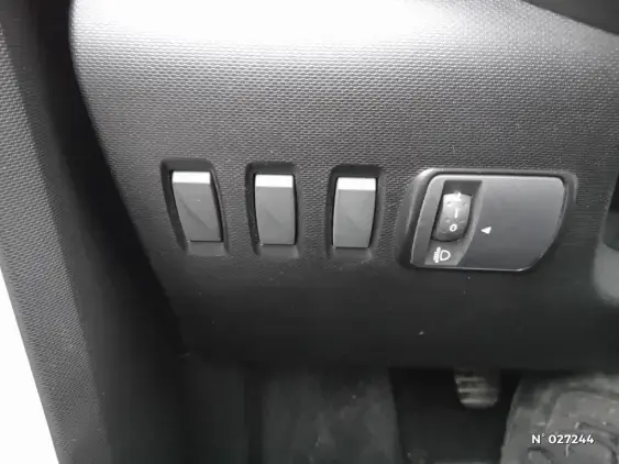 RENAULT TWINGO III - voiture d'occasion - Photo 15