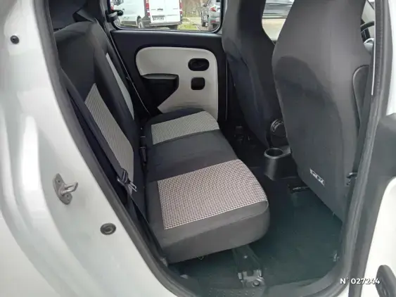 RENAULT TWINGO III - voiture d'occasion - Photo 11