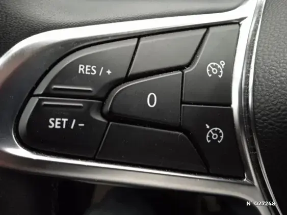 RENAULT CLIO V - voiture d'occasion - Photo 25