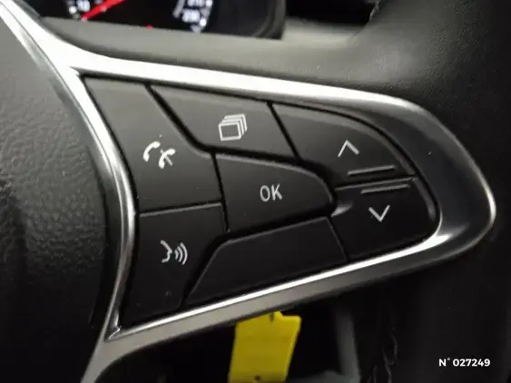 RENAULT CLIO V - voiture d'occasion - Photo 26