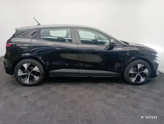 RENAULT MEGANE V - voiture d'occasion - Photo 5