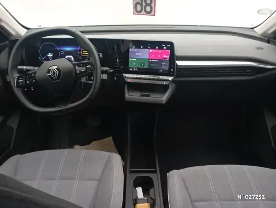 RENAULT MEGANE V - voiture d'occasion - Photo 9