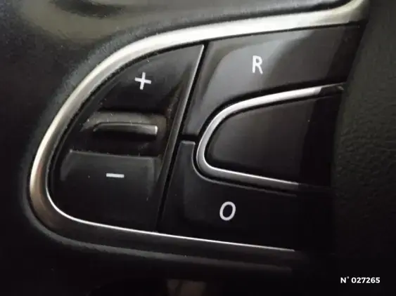 RENAULT KADJAR - voiture d'occasion - Photo 26