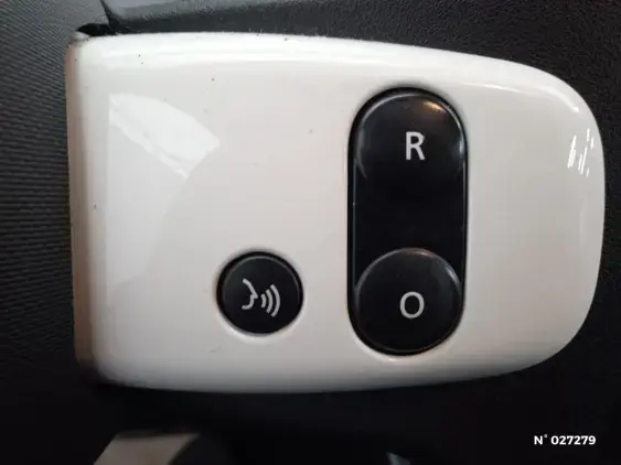 RENAULT TWINGO III - voiture d'occasion - Photo 25