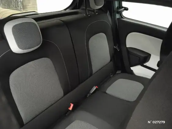 RENAULT TWINGO III - voiture d'occasion - Photo 11