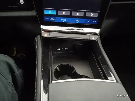 RENAULT ESPACE VI - voiture d'occasion - Photo 28