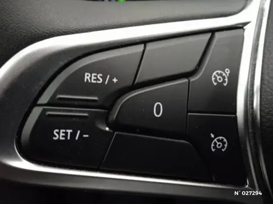 RENAULT CLIO V - voiture d'occasion - Photo 26