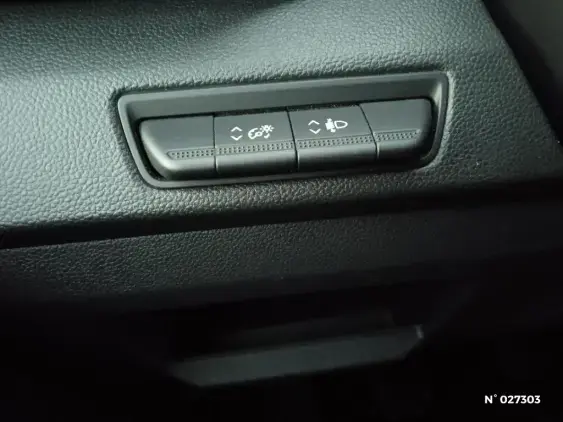 RENAULT TRAFIC FG III - voiture d'occasion - Photo 14