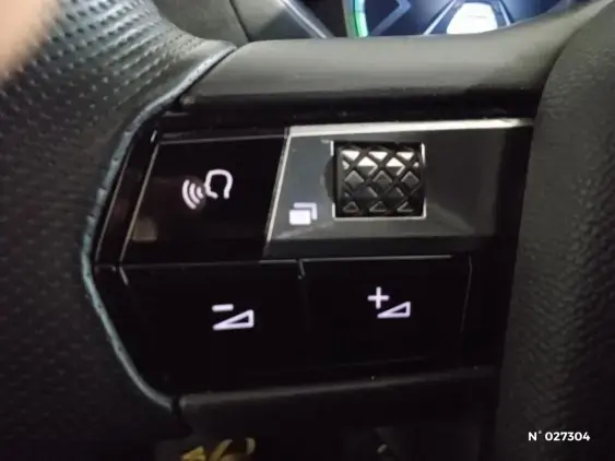 DS DS 3 CROSSBACK I - voiture d'occasion - Photo 26