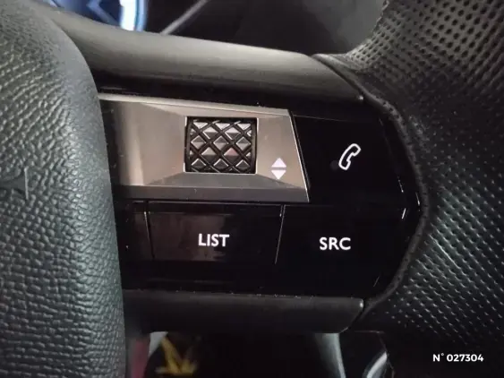 DS DS 3 CROSSBACK I - voiture d'occasion - Photo 27