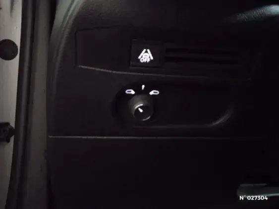 DS DS 3 CROSSBACK I - voiture d'occasion - Photo 28