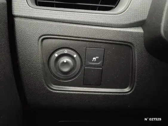 RENAULT EXPRESS VAN I - voiture d'occasion - Photo 14