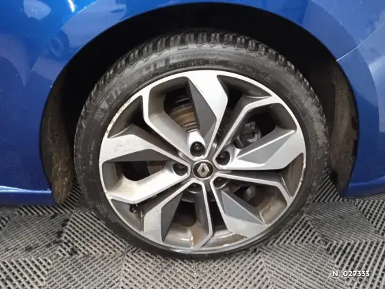 RENAULT MEGANE ESTATE IV - voiture d'occasion - Photo 8