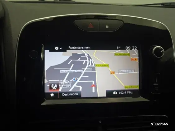 RENAULT CLIO IV - voiture d'occasion - Photo 13