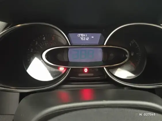 RENAULT CLIO IV - voiture d'occasion - Photo 12