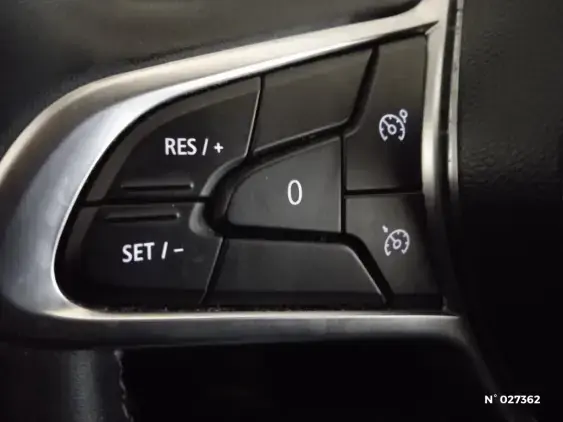 RENAULT CLIO V - voiture d'occasion - Photo 25