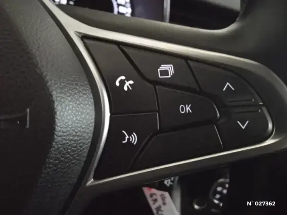 RENAULT CLIO V - voiture d'occasion - Photo 26