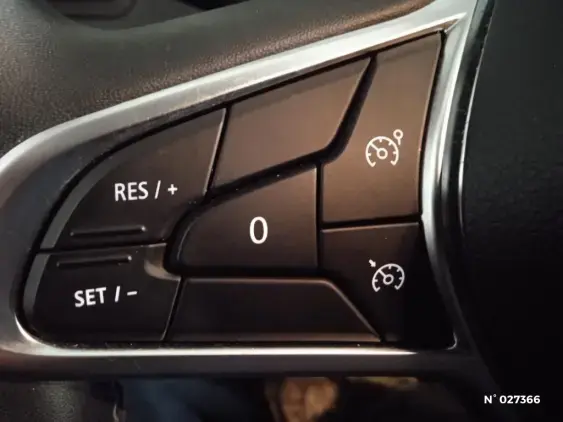 RENAULT CLIO V - voiture d'occasion - Photo 25