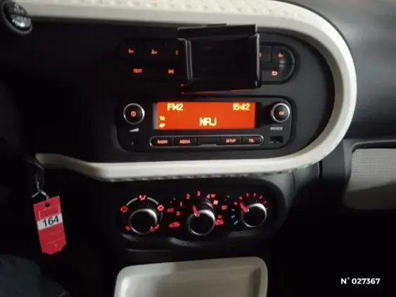 RENAULT TWINGO III - voiture d'occasion - Photo 13