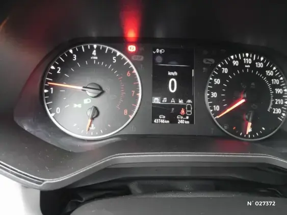 RENAULT CLIO V - voiture d'occasion - Photo 12