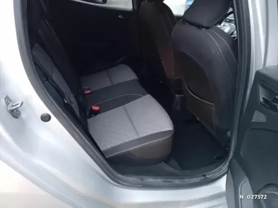 RENAULT CLIO V - voiture d'occasion - Photo 11