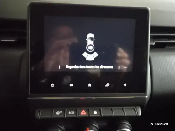 RENAULT CLIO V - voiture d'occasion - Photo 14