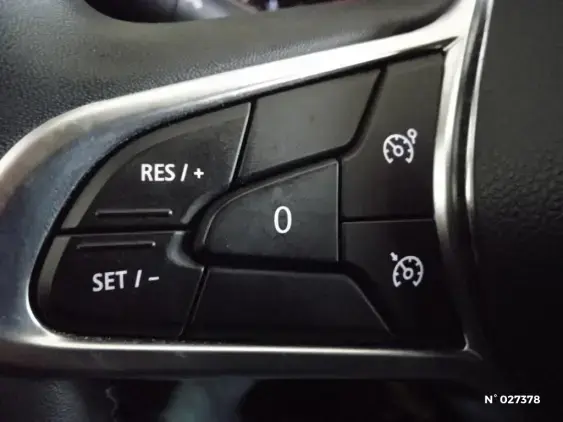 RENAULT CLIO V - voiture d'occasion - Photo 26