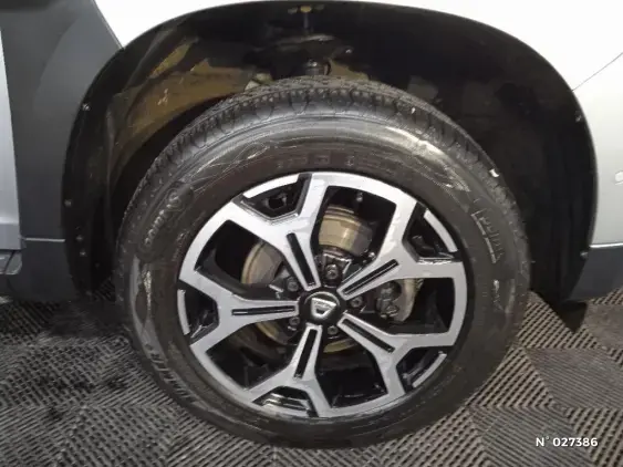 DACIA DUSTER II - voiture d'occasion - Photo 8