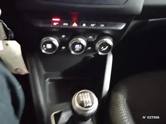 DACIA DUSTER II - voiture d'occasion - Photo 27