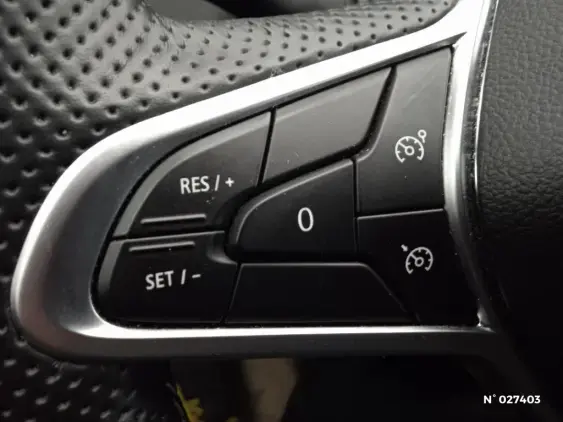 RENAULT CLIO V - voiture d'occasion - Photo 26