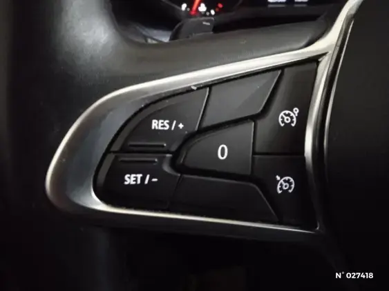 RENAULT ARKANA - voiture d'occasion - Photo 26