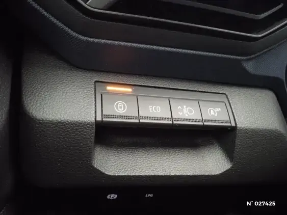 DACIA DUSTER III - voiture d'occasion - Photo 15