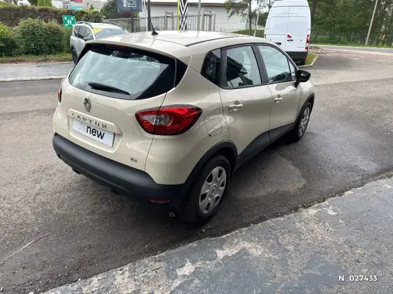 RENAULT CAPTUR - voiture d'occasion - Photo 4