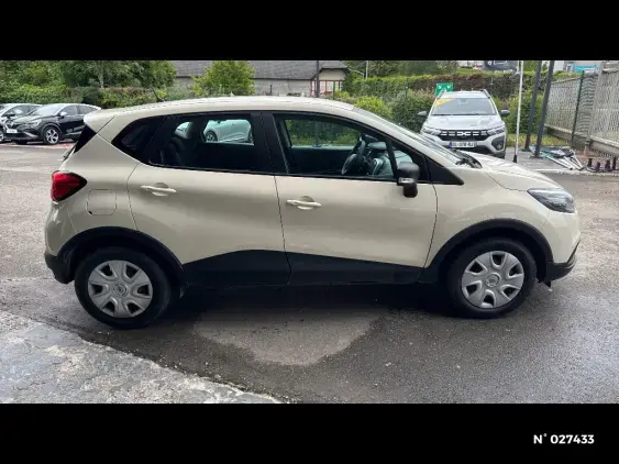 RENAULT CAPTUR - voiture d'occasion - Photo 5