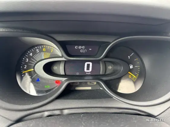 RENAULT CAPTUR - voiture d'occasion - Photo 12