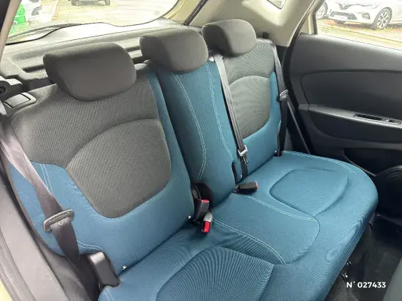 RENAULT CAPTUR - voiture d'occasion - Photo 11