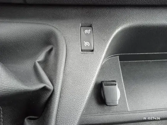 RENAULT MASTER FG III - voiture d'occasion - Photo 14