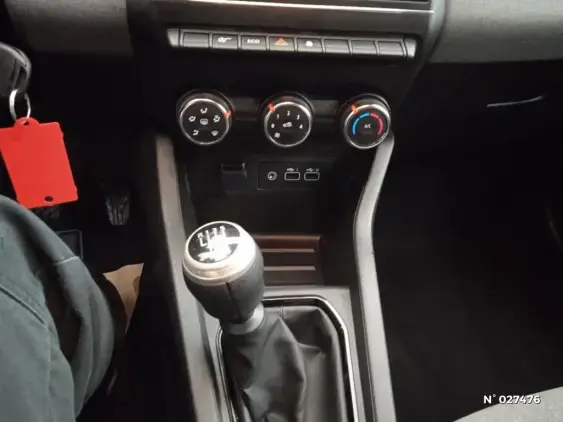 RENAULT CLIO V - voiture d'occasion - Photo 28