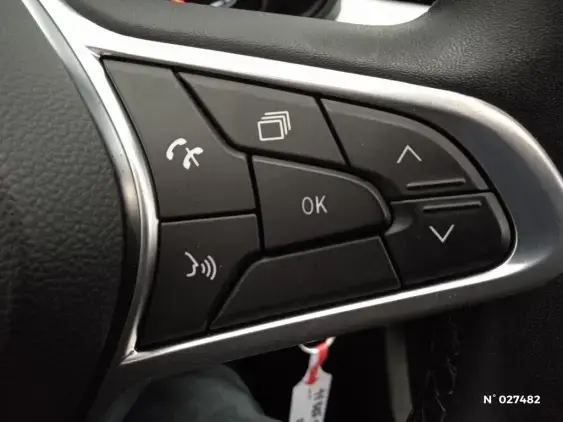 RENAULT CLIO V - voiture d'occasion - Photo 26