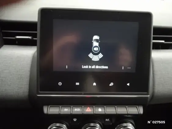 RENAULT CLIO V - voiture d'occasion - Photo 14