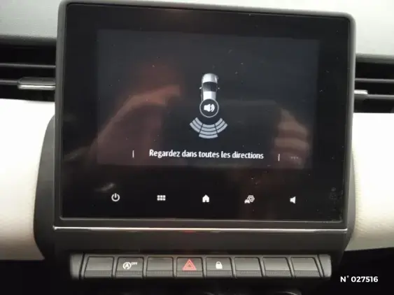 RENAULT CLIO V - voiture d'occasion - Photo 14