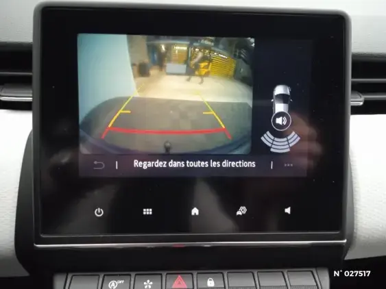 RENAULT CLIO V - voiture d'occasion - Photo 14