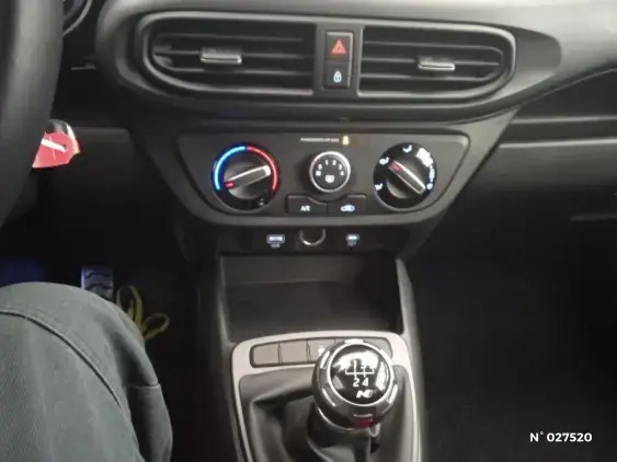 HYUNDAI i10 III - voiture d'occasion - Photo 28