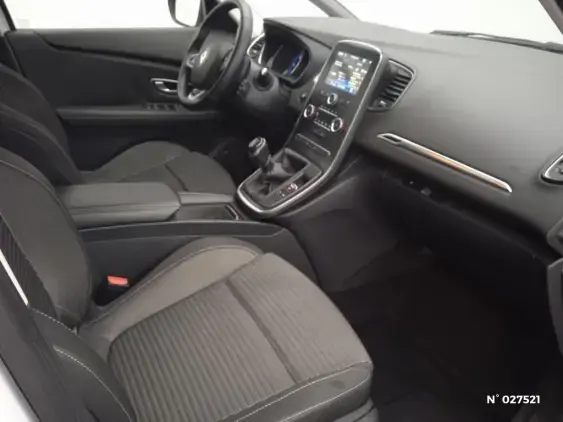 RENAULT SCENIC IV - voiture d'occasion - Photo 10