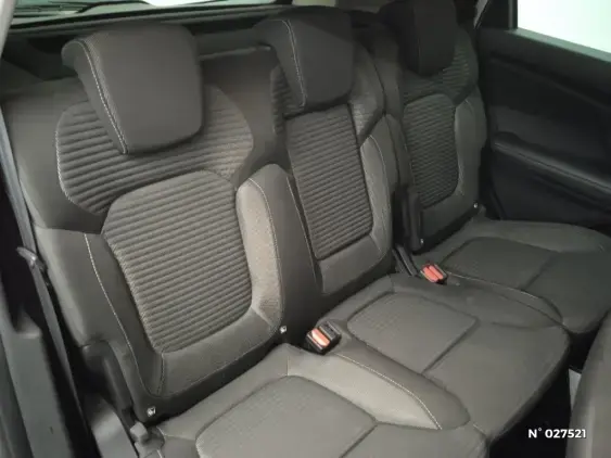 RENAULT SCENIC IV - voiture d'occasion - Photo 11