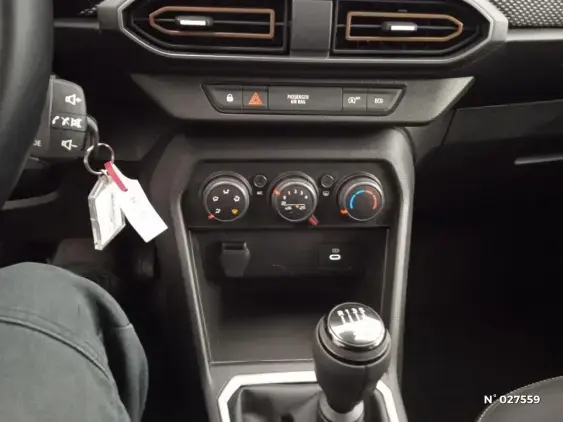 DACIA SANDERO III - voiture d'occasion - Photo 27